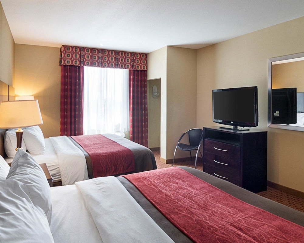 Comfort Inn & Suites Monahans I-20 8/40