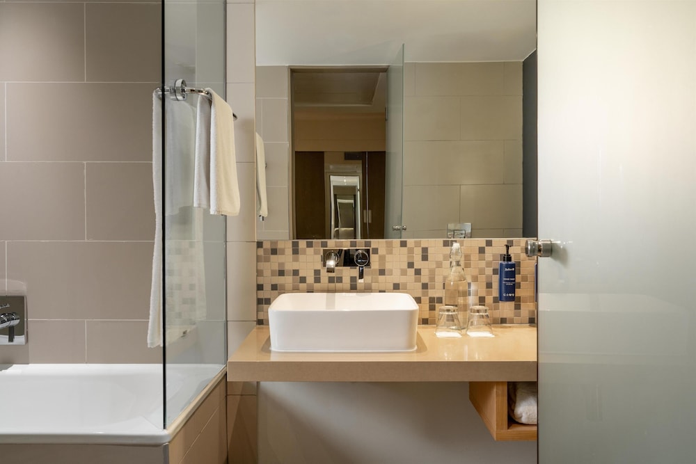 Radisson Blu Gautrain 78/79