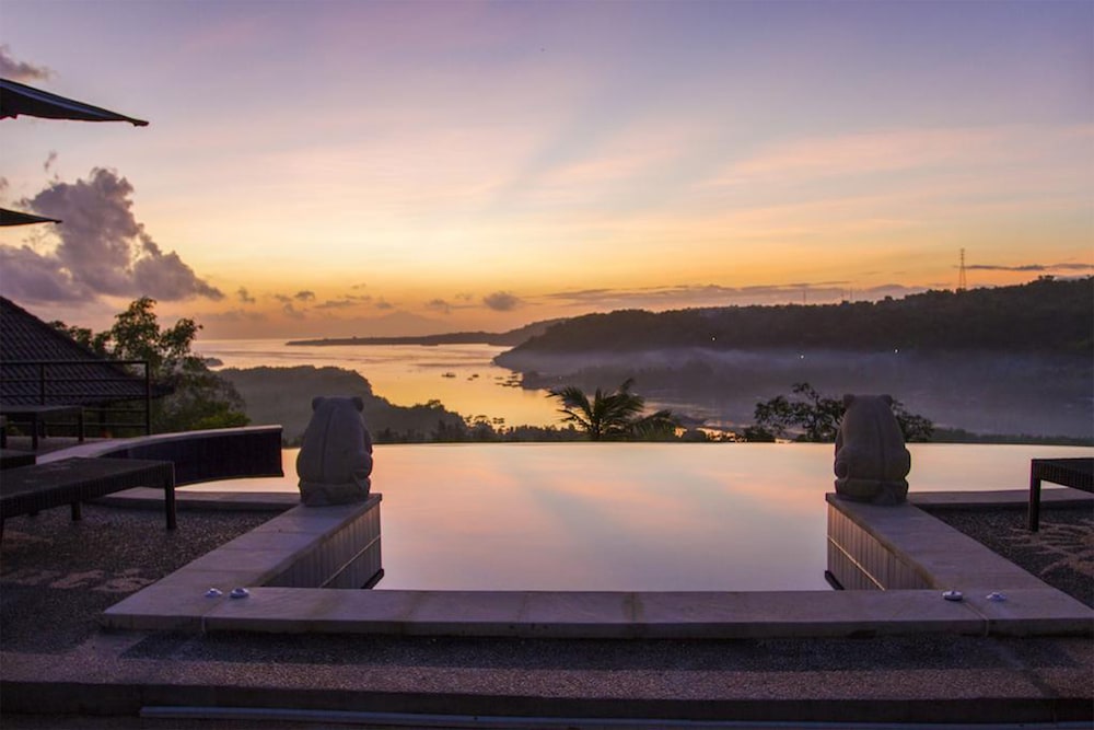 Sunrise Hut's Lembongan 29/54