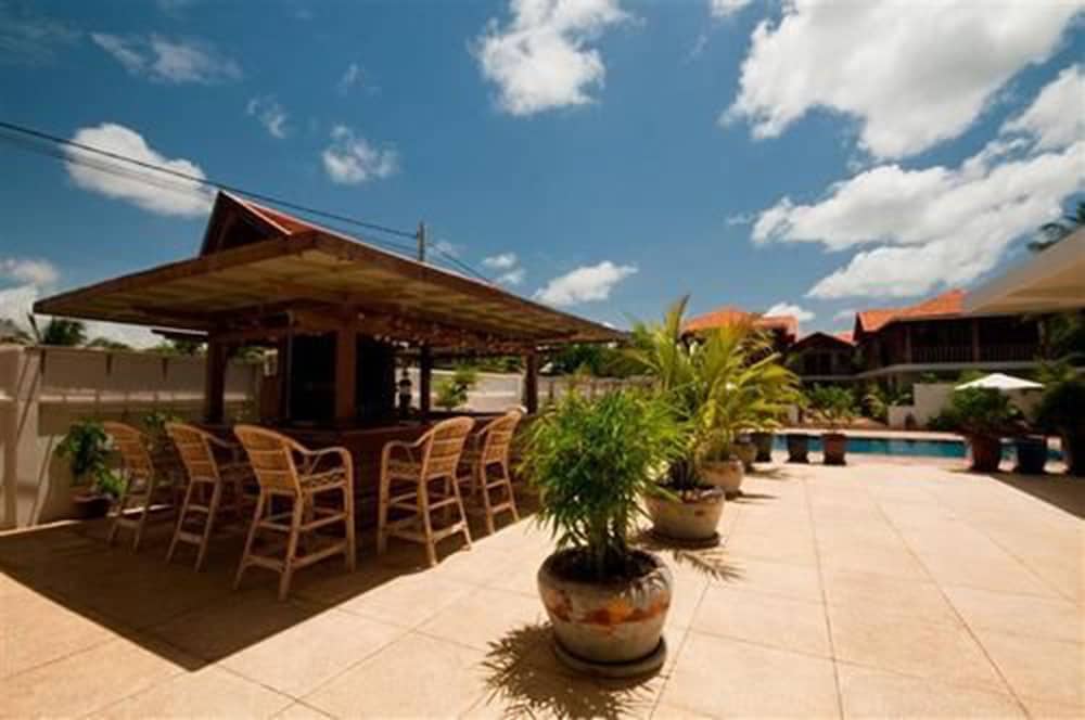 Bambu Hotel 8/53