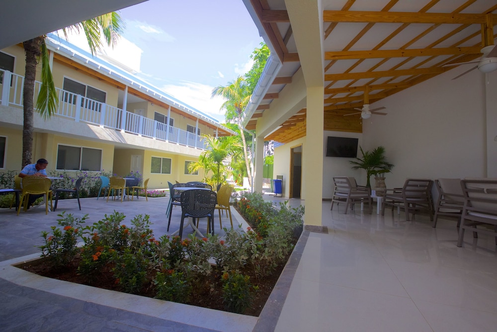 Hotel Isla Bonita 11/59