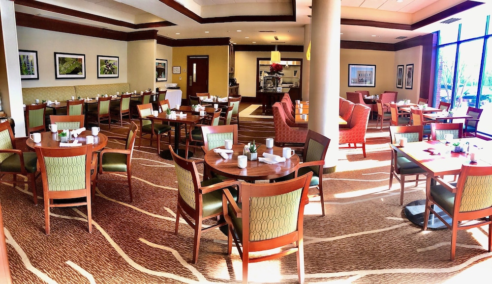 Hilton Garden Inn Durham/University Medical Center 39/42