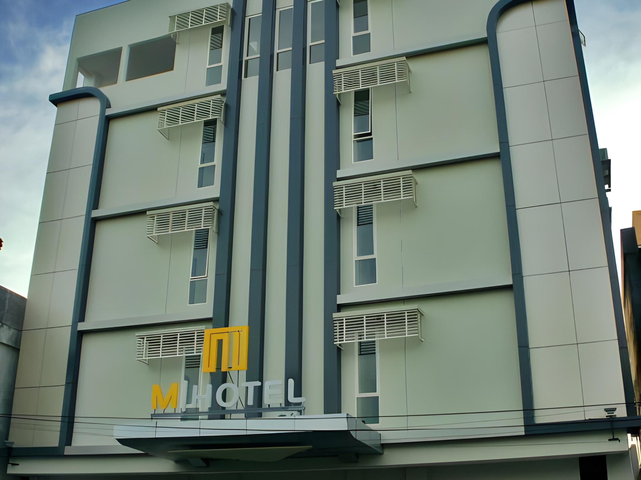 M HOTEL 6/70