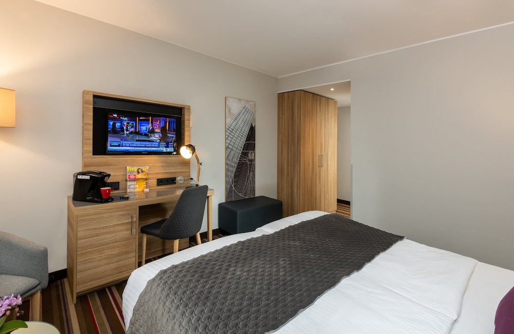 Leonardo Hotel Frankfurt City South 16/84