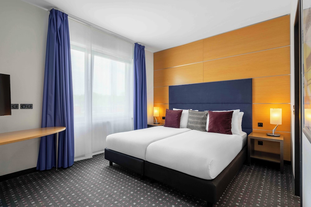 Ramada by Wyndham Essen 16/45
