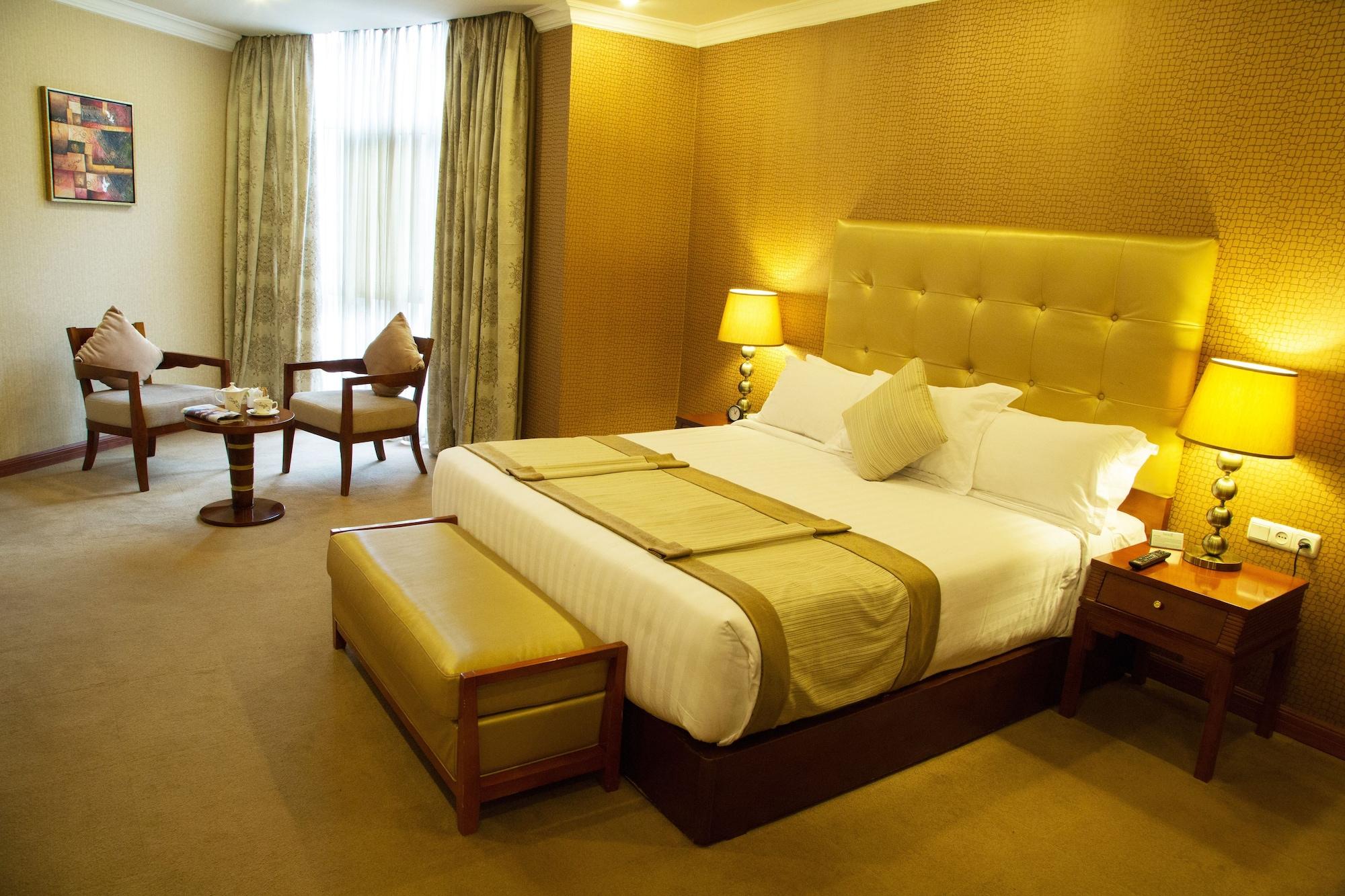 غرفة سوبيريور، Jupiter International Hotel Cazanchise 2/3