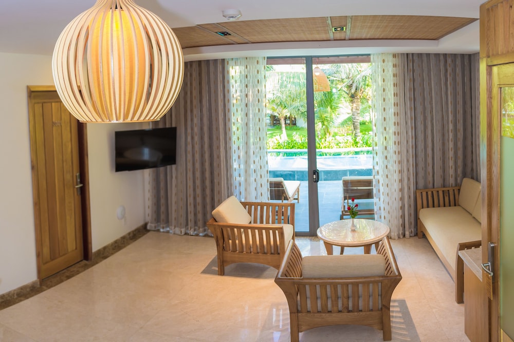 Sonata Resort & Spa 50/70