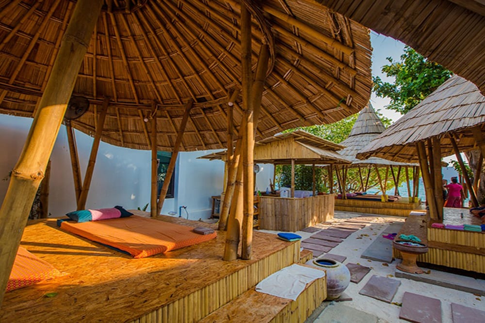 Paradise Resort Phi Phi 42/71