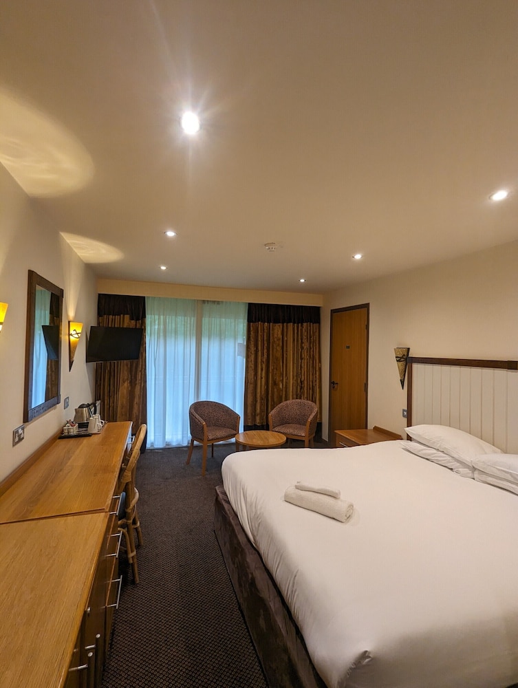 Marwell Hotel 22/60