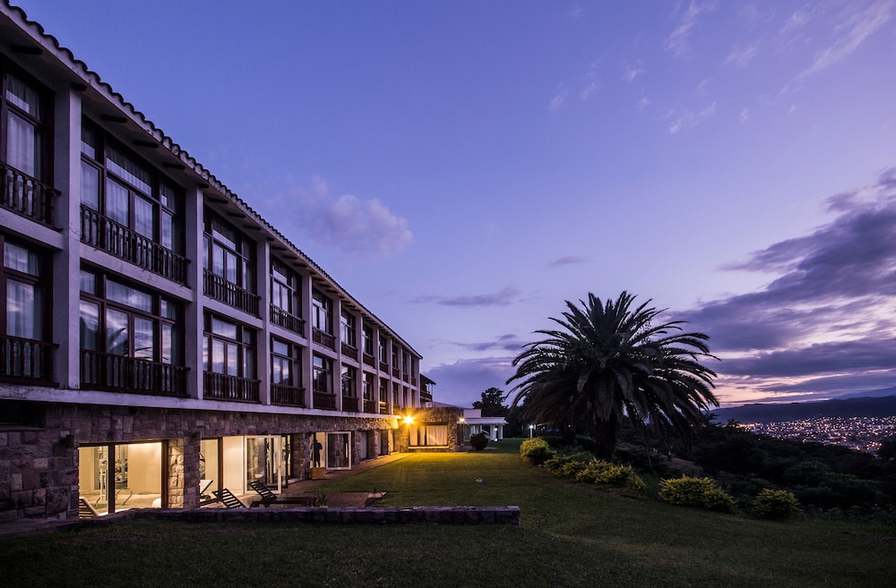 Altos De La Vina Hotel 3/51