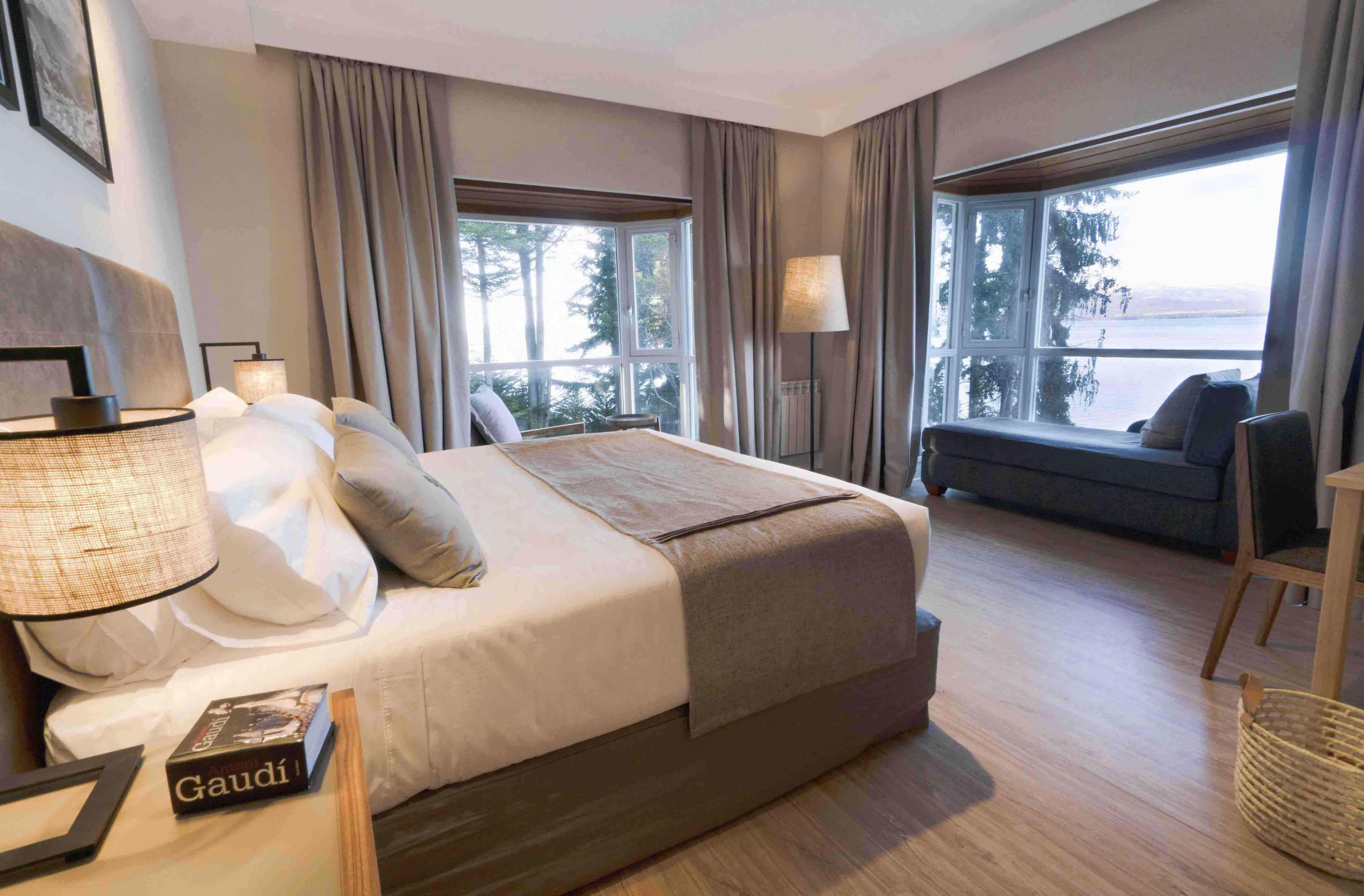 Standard, Double Bed, La Cascada Casa Patagonica By Don 2/10