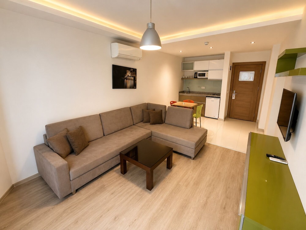 Delfino Boutique Apart Hotel 39/58