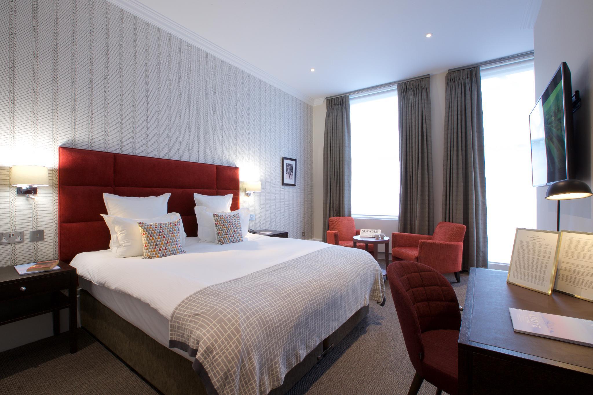 DELUXE, DOUBLE BED