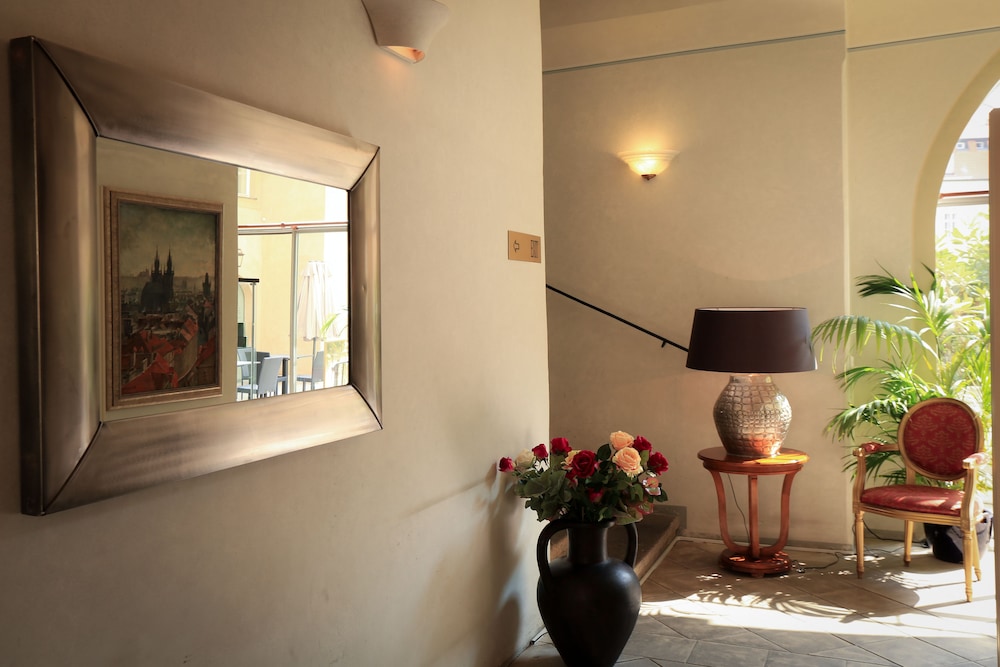 Appia Hotel Residence 32/50