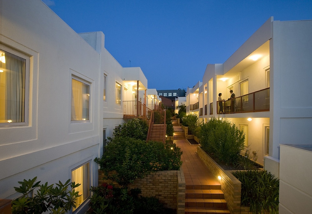 Hawthorn Gardens Serviced Apartments 5/36