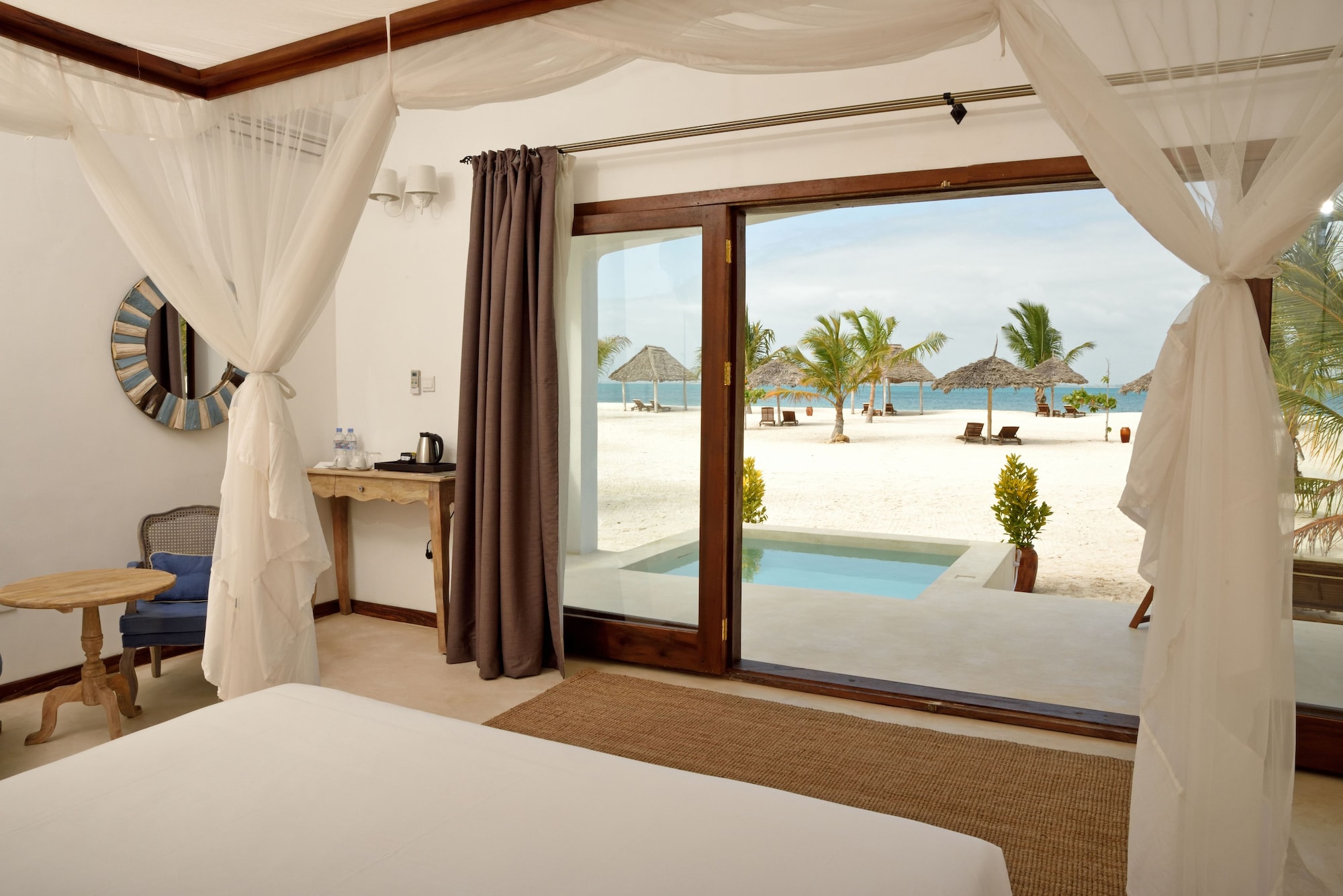 Beach, Superior, Pavilion, Bungalow, King Bed