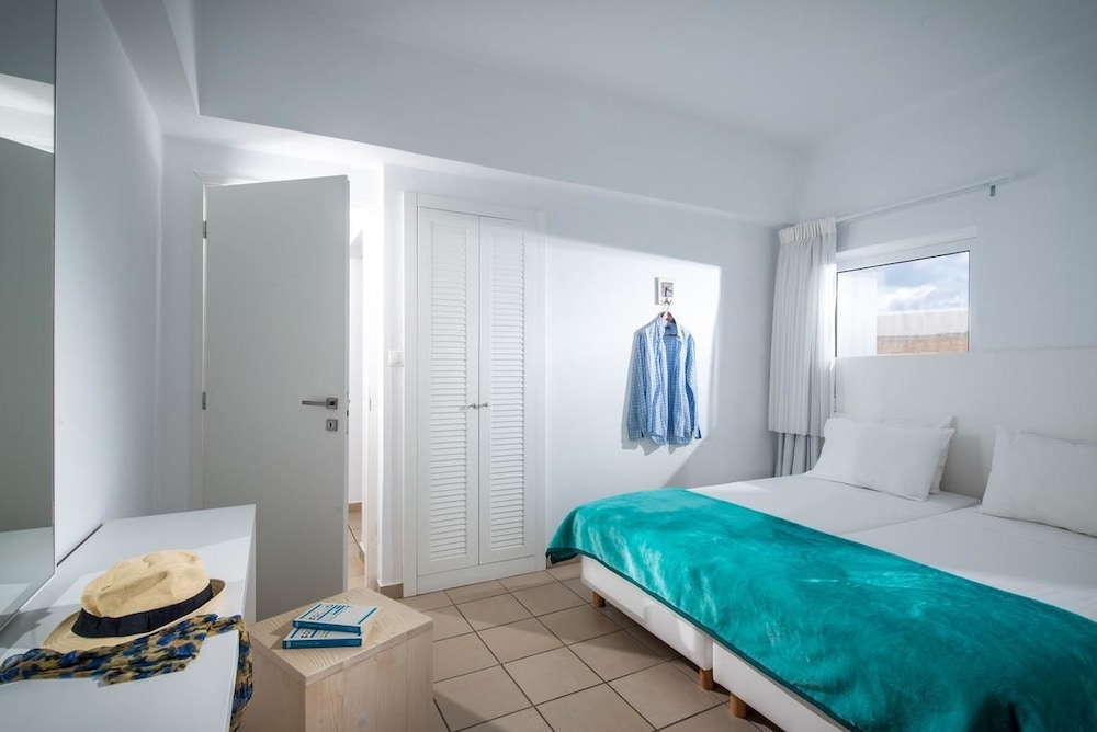 Fedra Apartments 5/27