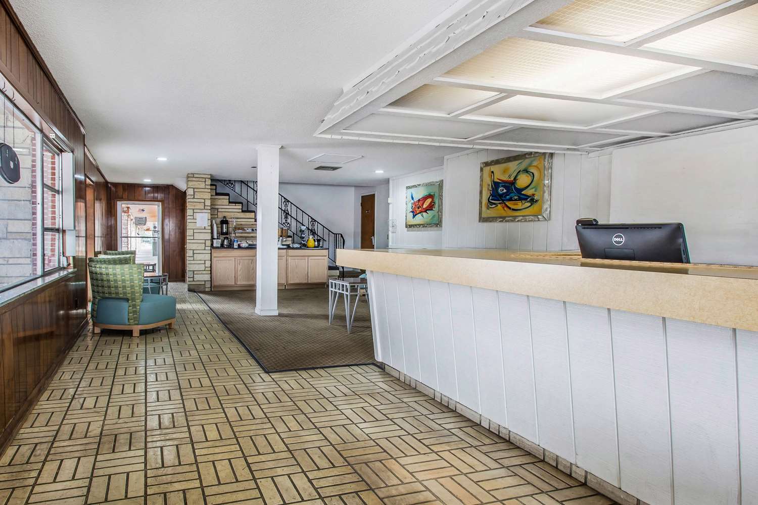 Rodeway Inn & Suites Winter Haven Chain of Lakes 4/35