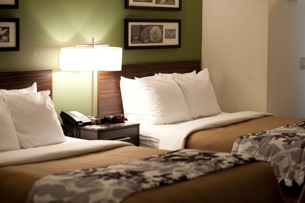 Sleep Inn Suites Buffalo Airport 25/63