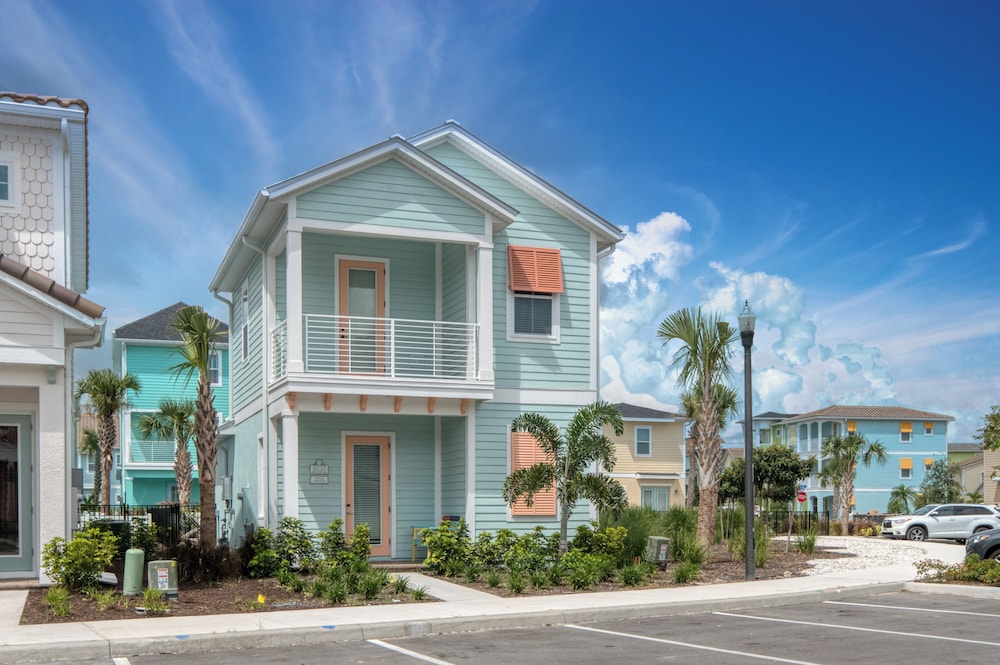 Margaritaville Cottages Orlando with H2O Waterpark by Rentyl 2/50