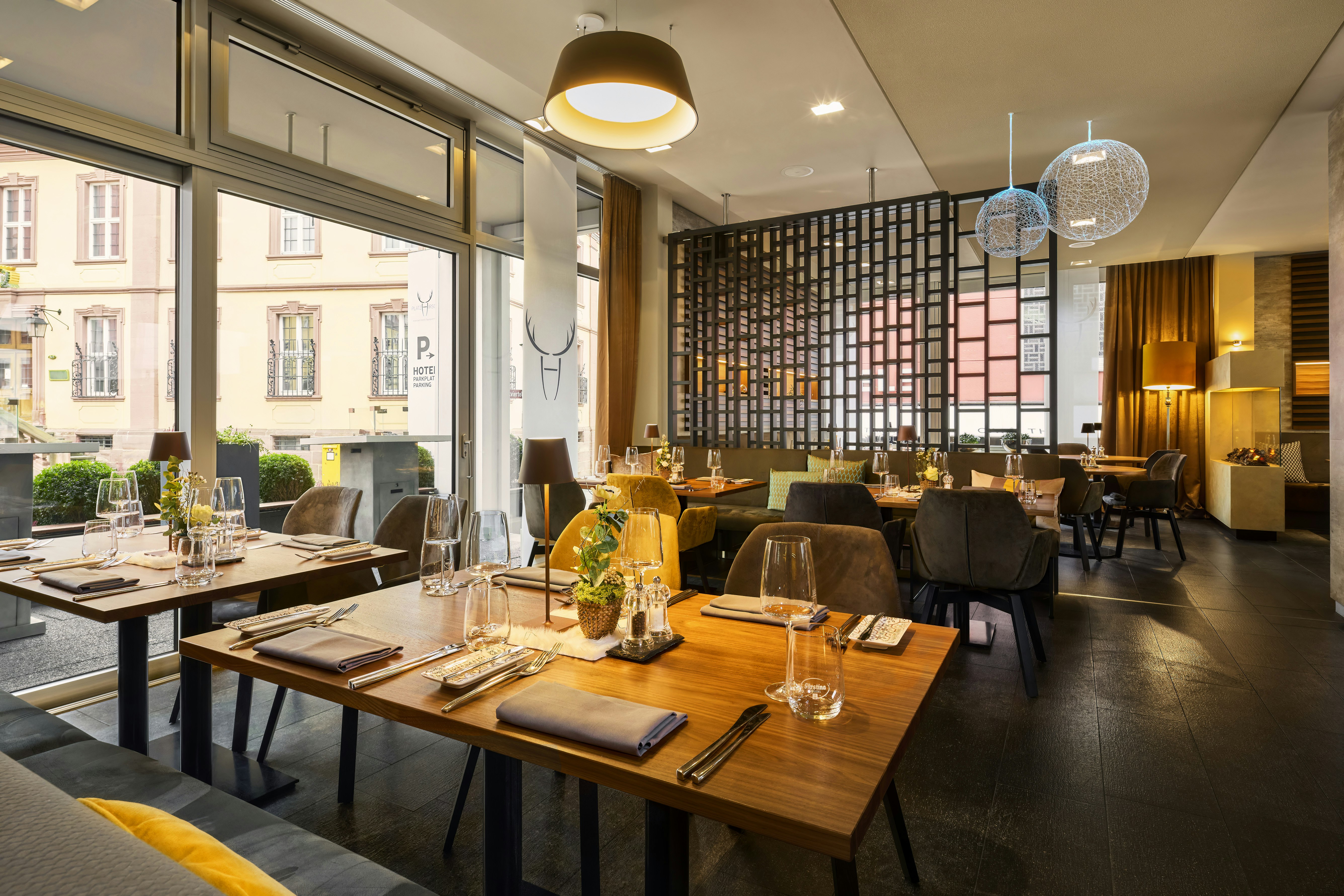 Hotel Platzhirsch 28/53