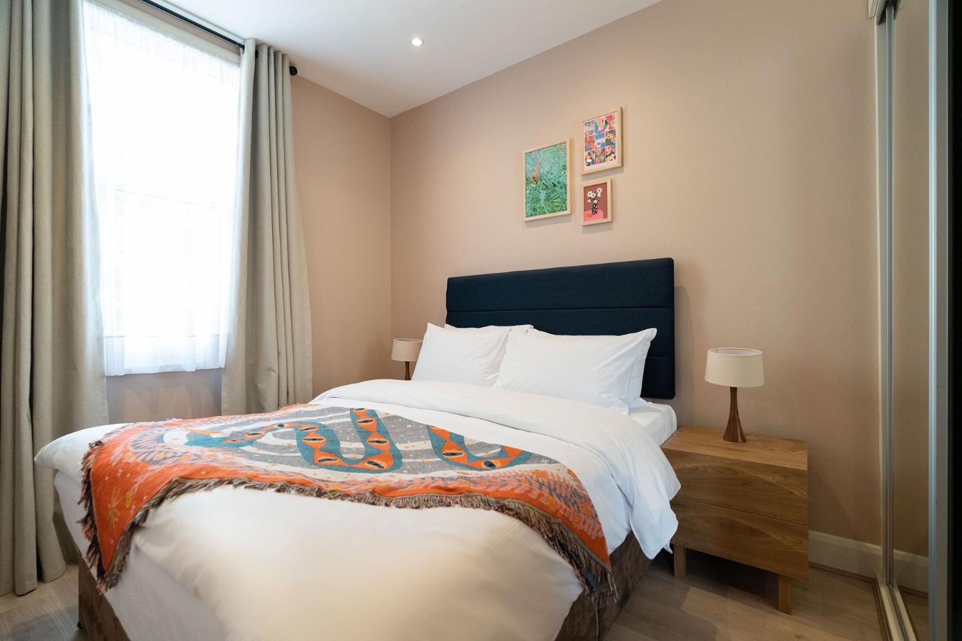 2 Bedrooms, Apartment, Double and Twin Beds