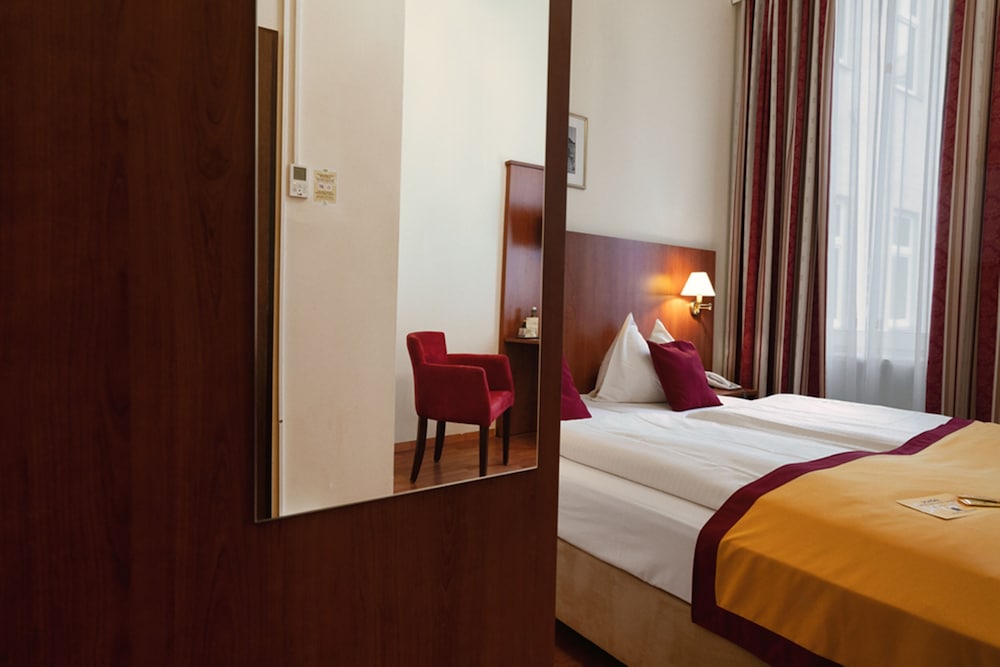 Mozart Hotel 28/60
