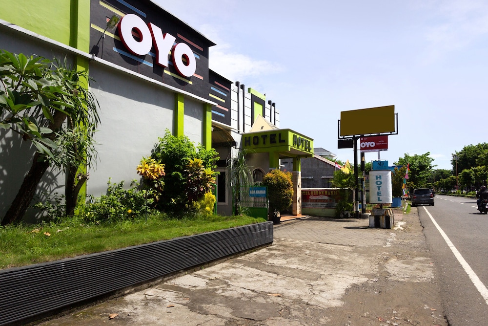 OYO 3024 Hotel Kebon Manis 12/15