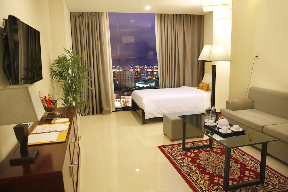 Gemma Hotel 28/63