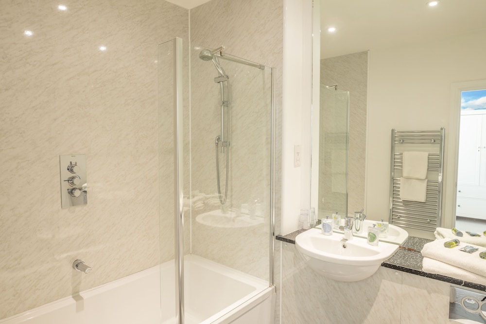 Carnmarth Hotel 44/50