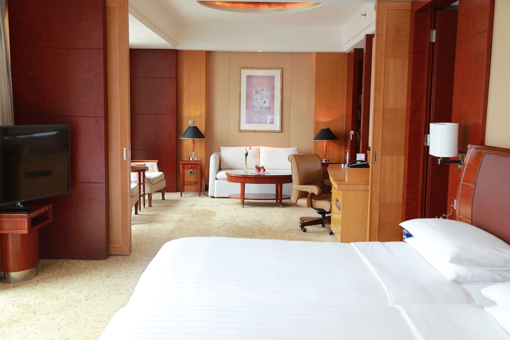 Pudong Shangri La 18/77
