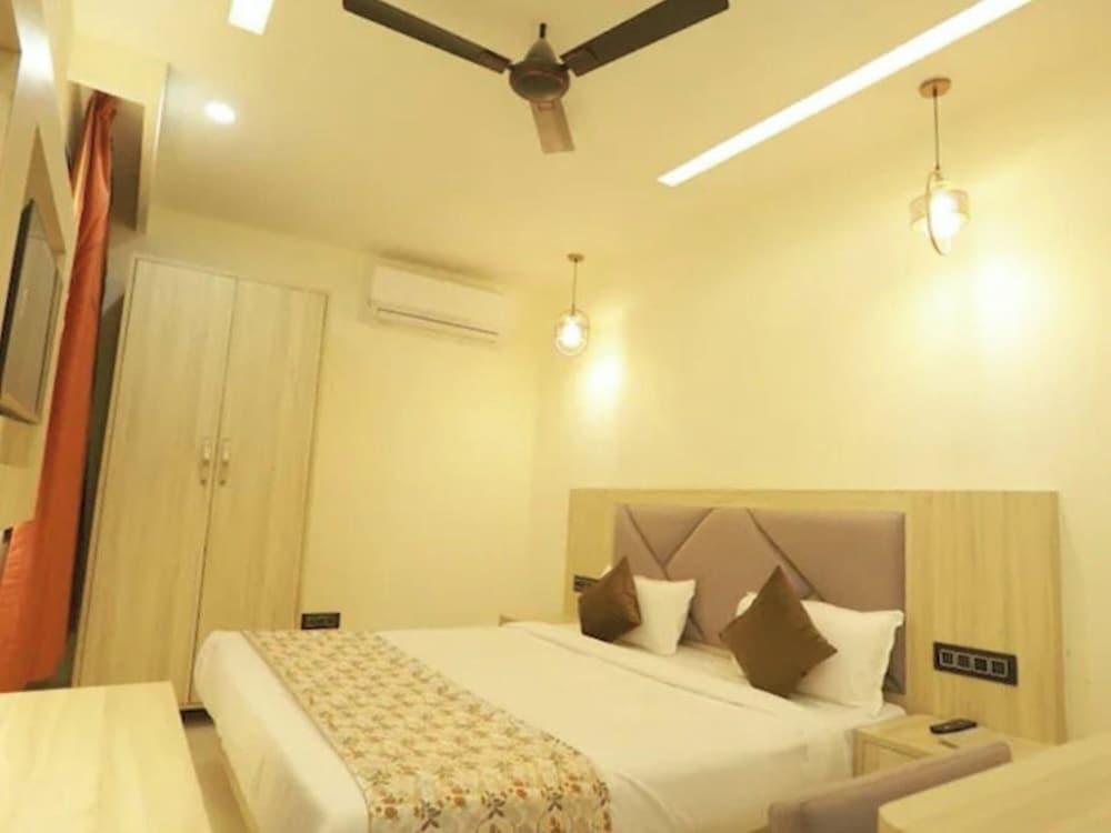 Hotel Vishal Residency(Mahipalpur) 20/64