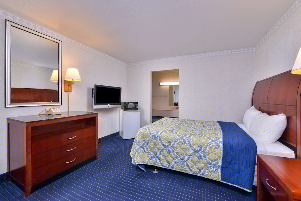 Americas Best Value Inn Decatur In 9/39