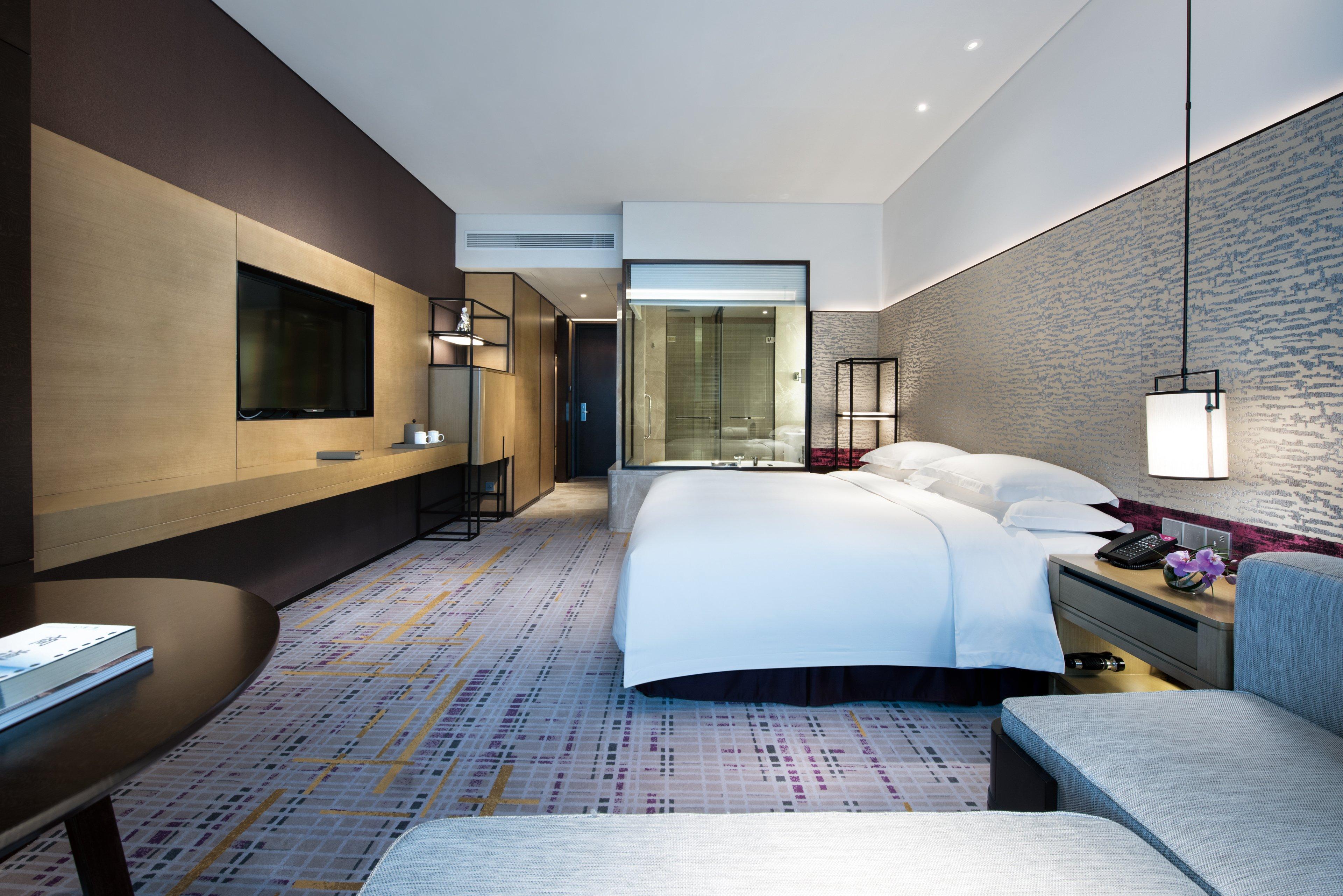 Standard, King Bed, Lounge Access