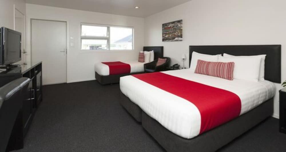 STANDARD, TWIN BEDS