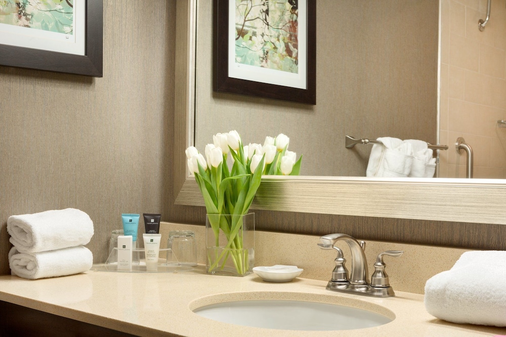 DoubleTree by Hilton Columbus Dublin, OH 4/34