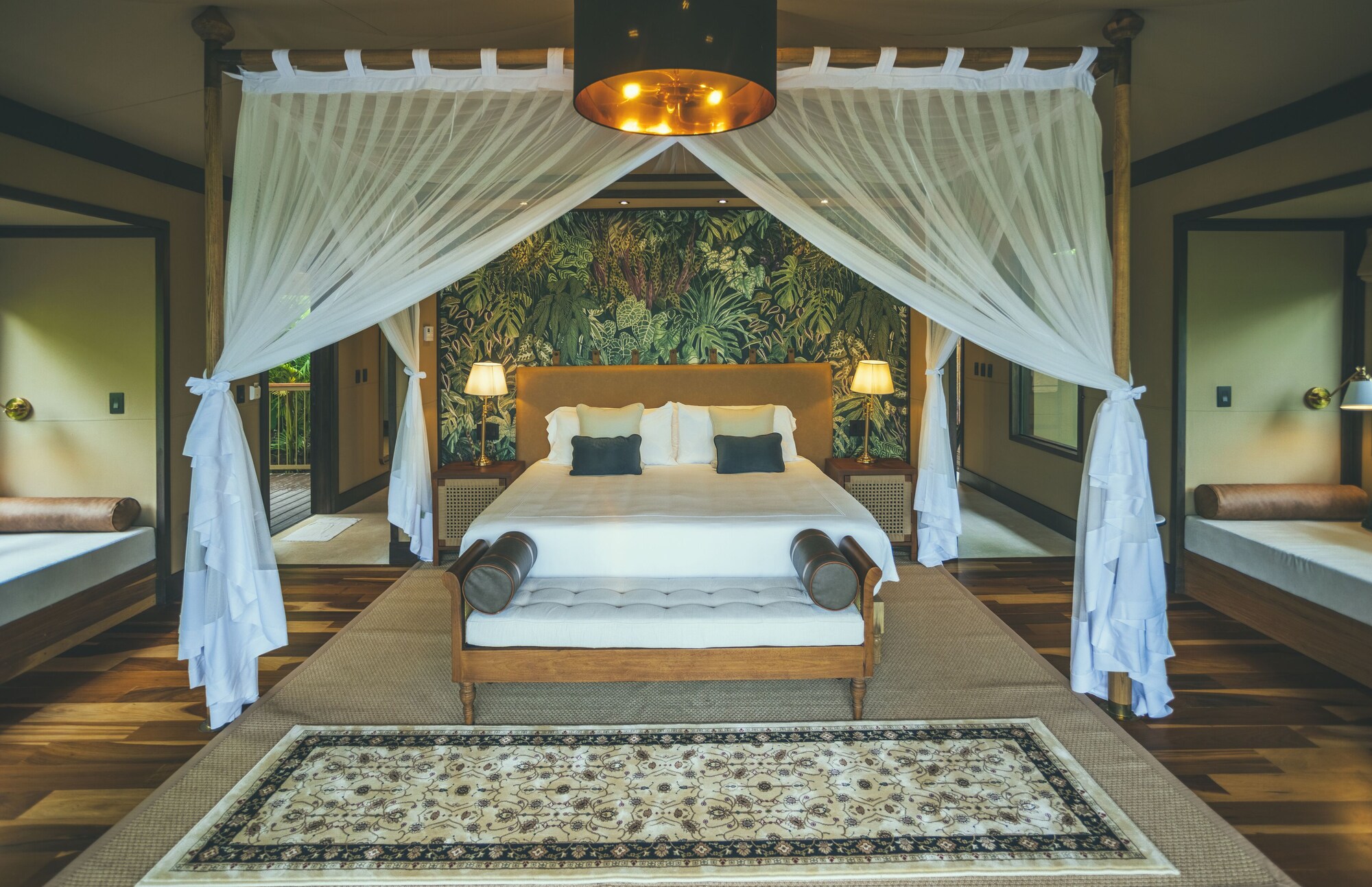 Grand, Tent, 1 King and 2 Queen Beds
