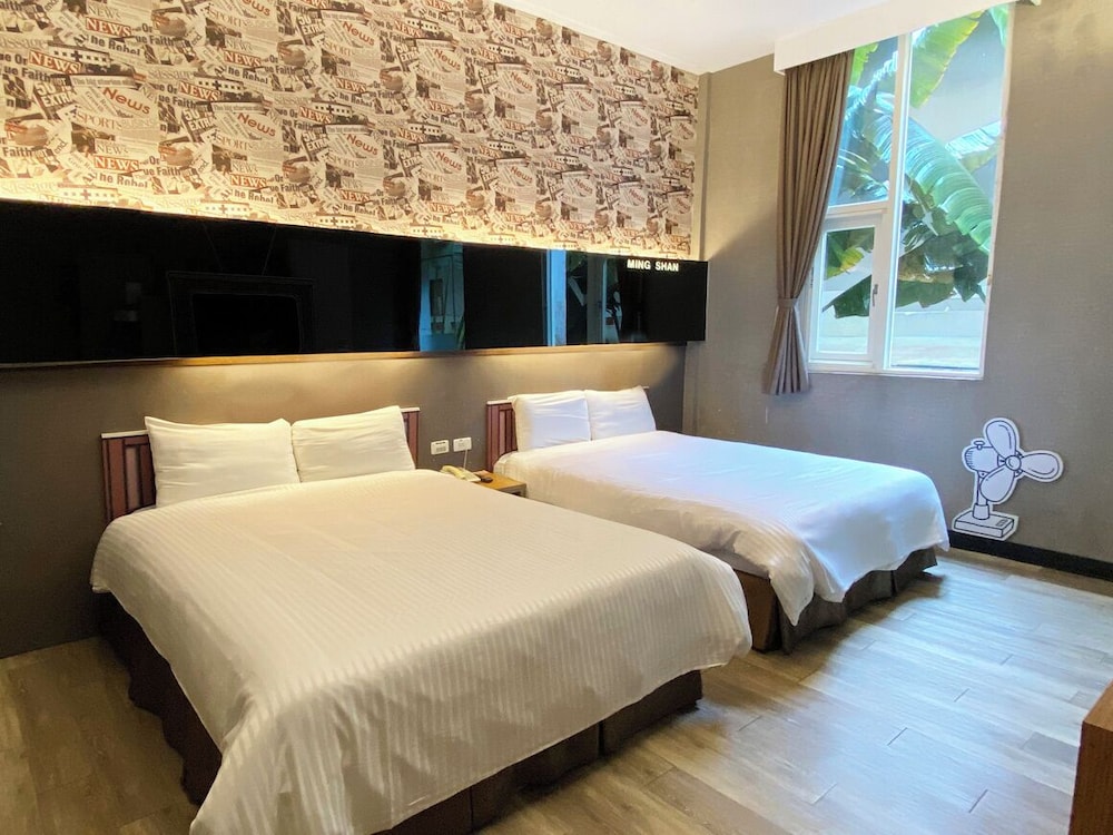 Monster Village Hotel 34/50