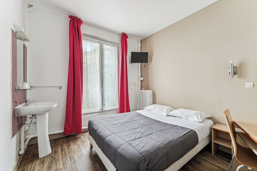 Hotel Tolbiac 27/48