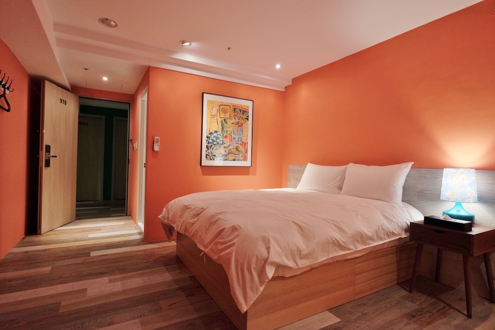 STANDARD, DOUBLE BED