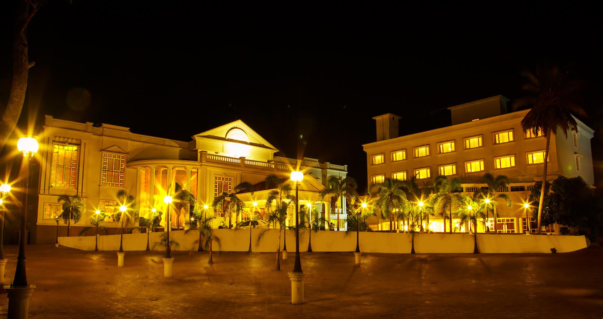 Oyo Premium Alleppey Nh 21/22