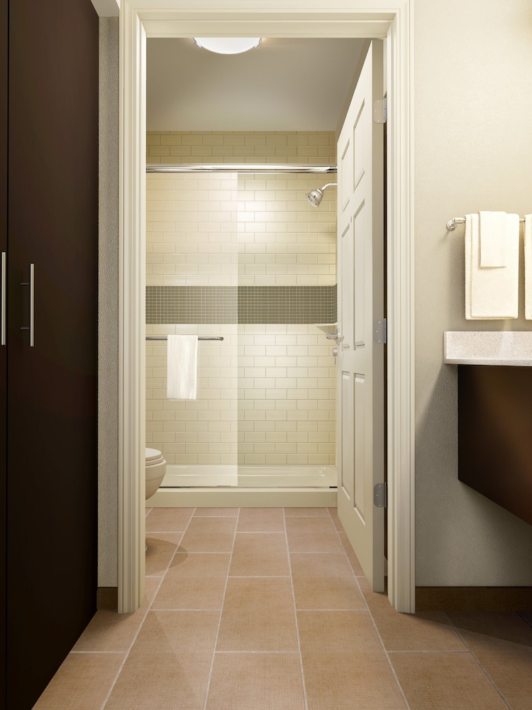 Staybridge Suites College Station 14/60