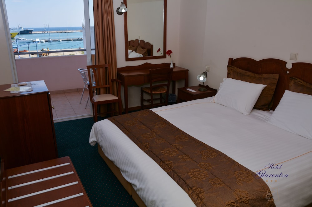 Glarentza Hotel 8/25