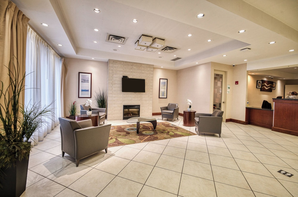 Amenida Residences Calgary 29/44