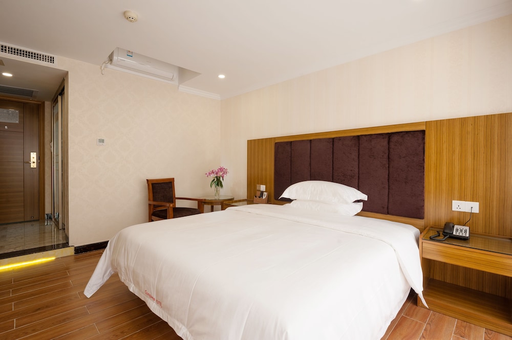 Guangzhou Compass Hotel 16/32