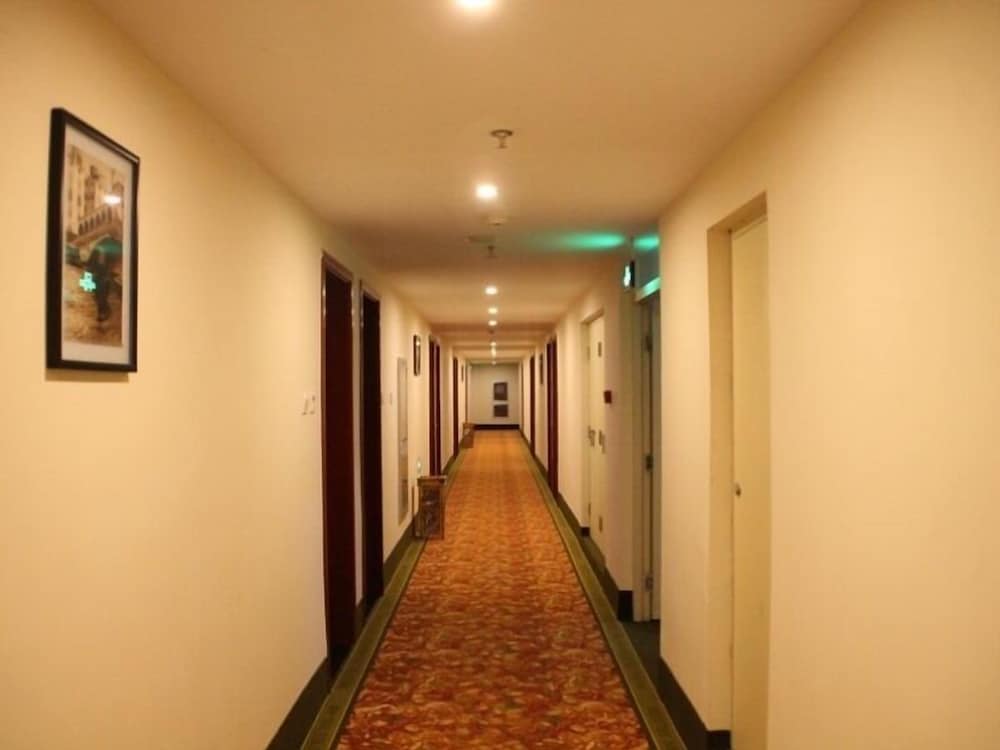 GREENTREE INN TIANJIN JINNAN SHUANGLIN METRO STATION EXPRESS HOTEL 35/54