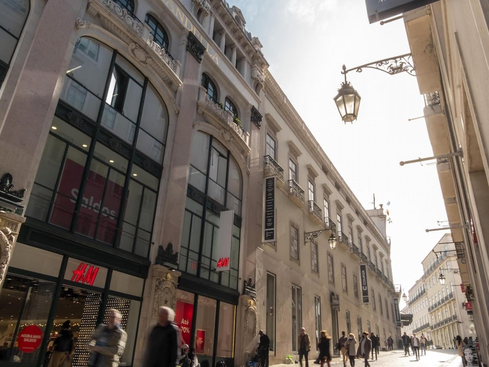 Lv Premier Chiado Ch 9/50