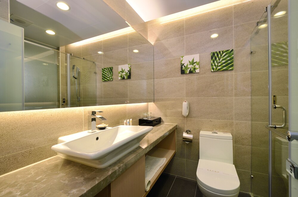 Tsun Huang Hotel 9/62
