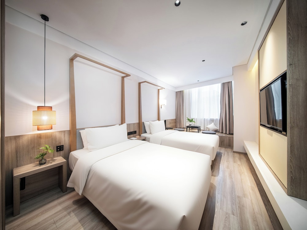 Concept, Twin Beds