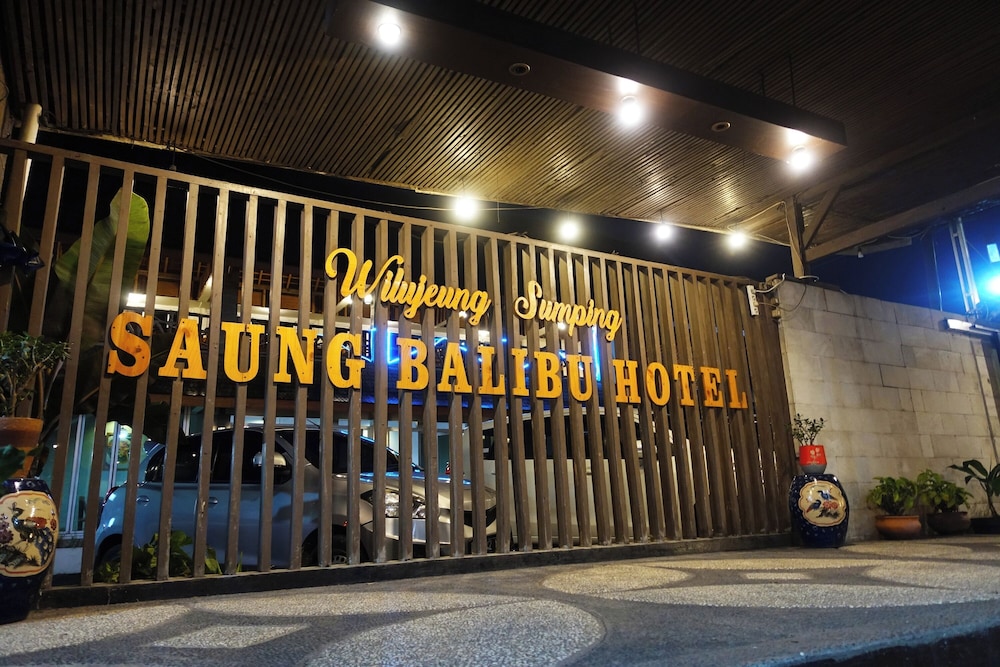 Saung Balibu Hotel 65/68